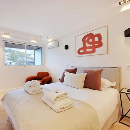 Apartamento Charming With Ac & Balcony