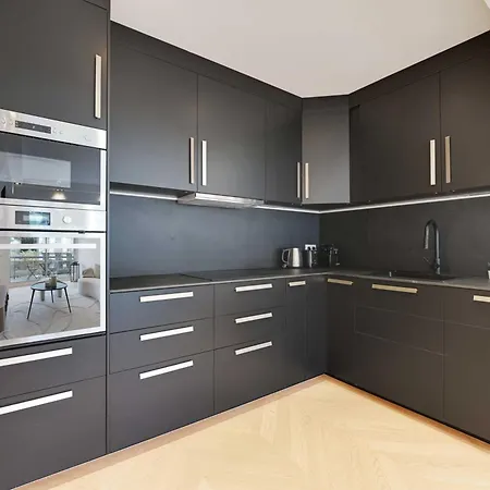 Apartamento Charming With Ac & Balcony *