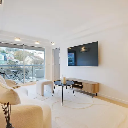 Apartamento Charming With Ac & Balcony